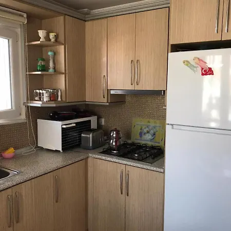 Lapemlak Apartment Side